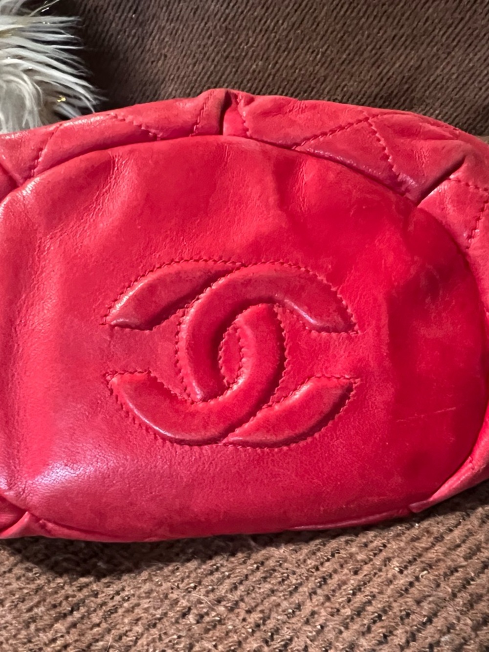 CHANEL Red Quilted Leather Drawstring Crossbody Bag - Picture 8 of 8